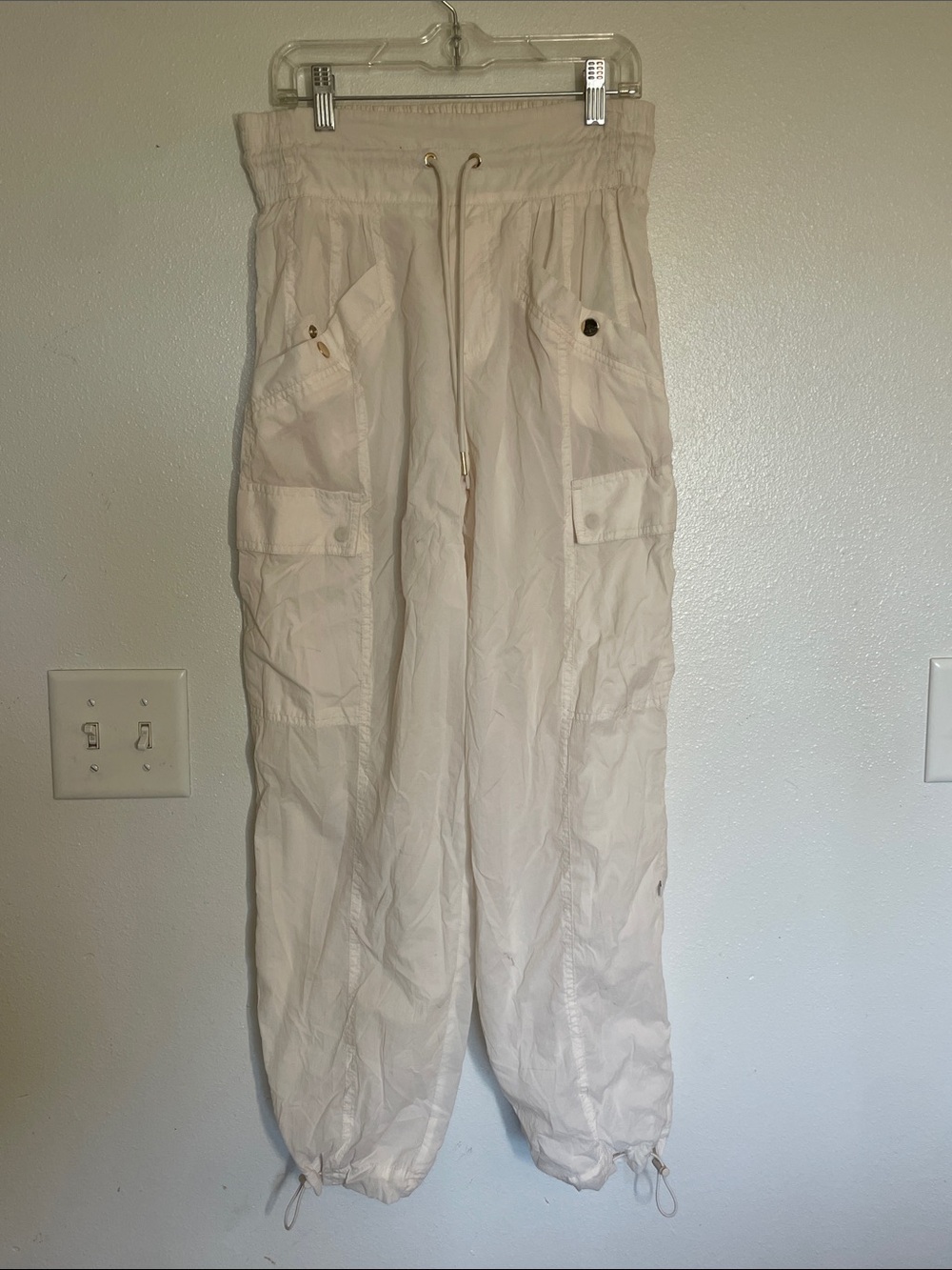 Athleta and Alicia Keys Off-White Cargo Jogger Pants with Drawcord Waist